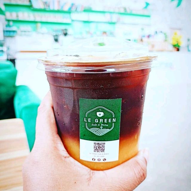 บรรยากาศดี คาเฟ่ติดแม่น้ำปราจีนบุรี