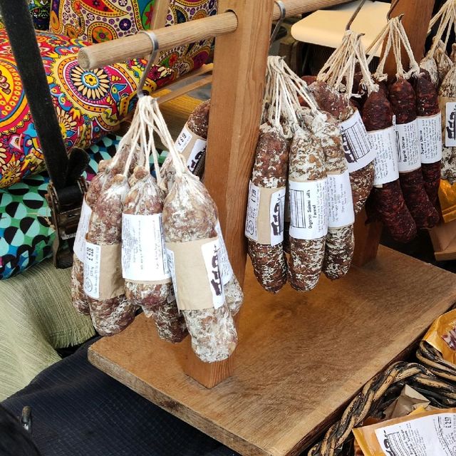 Sunday Market