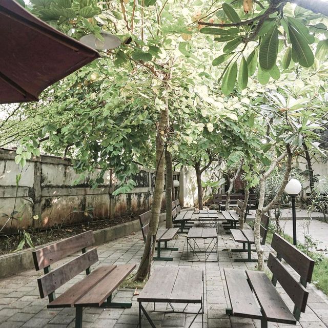 Angonjiwo Coffe & Resto