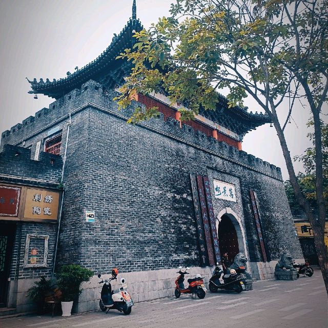 Ming Dynasty's Wanjing building