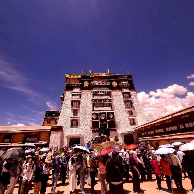Potala Palace - Lhasa must see 