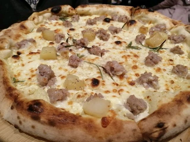Can't get enough of Alimentari Grande in Shanghai 🍕