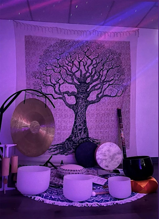Sound Healing: Solar Plexus Chakra | Community Yoga