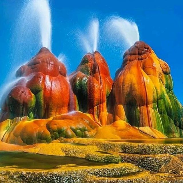 FLY RANCH GEYSER, NEVADA