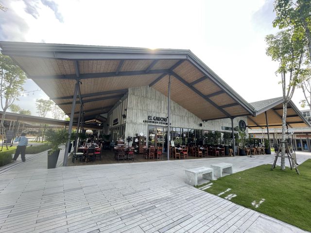 ห้าง open mall ขนาดใหญ่ในภูเก็ต