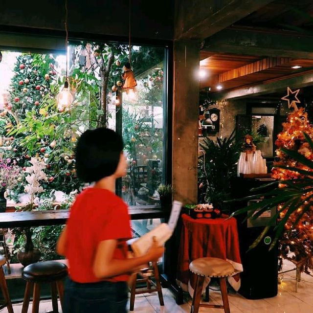 เถียงนา ร้านกาแฟกับขนมสุดปัง ที่ห้ามพลาด