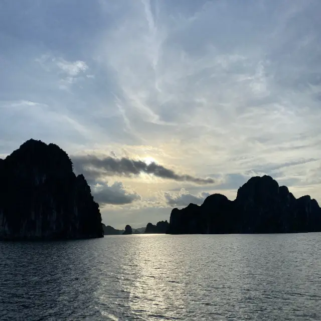Halong Bay cruise