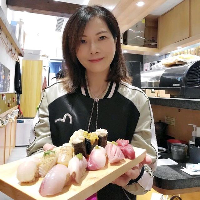 立鮨變坐鮨