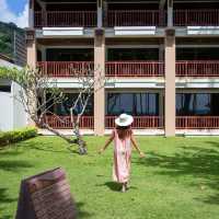 พักกาย สบายใจ รับแสงแดดฉ่ำๆ ที่ Katathani Phuket