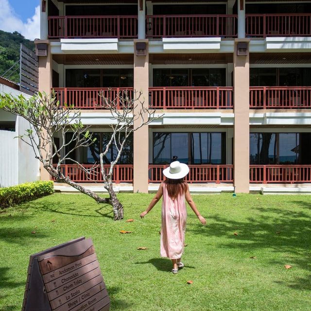 พักกาย สบายใจ รับแสงแดดฉ่ำๆ ที่ Katathani Phuket