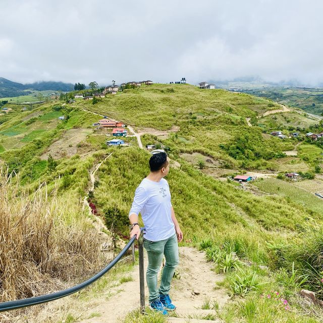 easy hiking with great view 