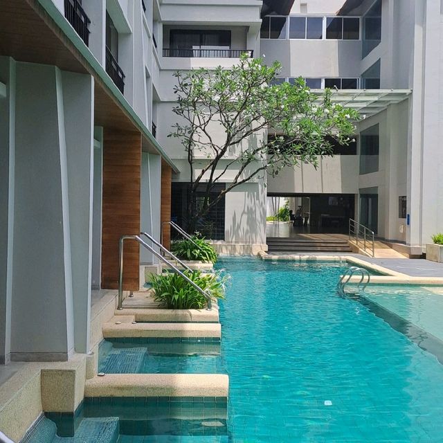 POOL ACCESS ROOM @DOUBLETREE PHUKET