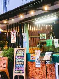 ร้านอาหารทะเลรสเด็ด ก่อนลงเกาะหลีเป๊ะ