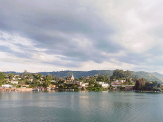 From Medan to Lake Toba by public transport