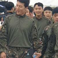 계룡군문화엑스포에서 만난 장기용배우님