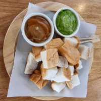 สุขสม นมสด (Sooksom Nomsod)