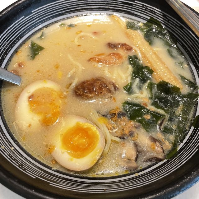 【 食過一次就愛上的半溶芝士炸雞 】 