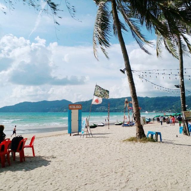 ป่าตอง..ชายหาด..ที่ไม่เคยหลับ