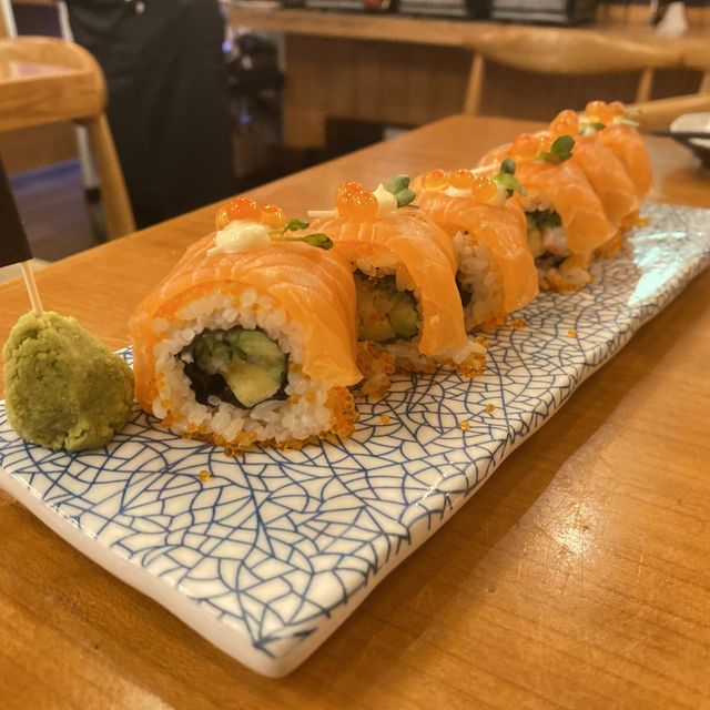 日式居酒屋海鮮餐廳 日式居酒屋海鮮餐廳