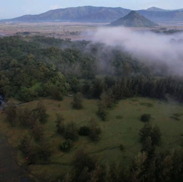 Other side of Mapanuepe Lake (5:30am shot)
