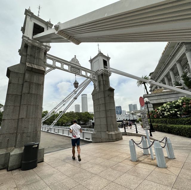 สะพานคาเวนาห์ สะพานเก่าแก่