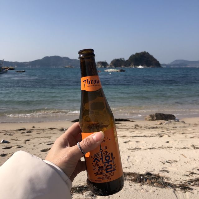 산호빛 백사장이 아름다운 “비진도”