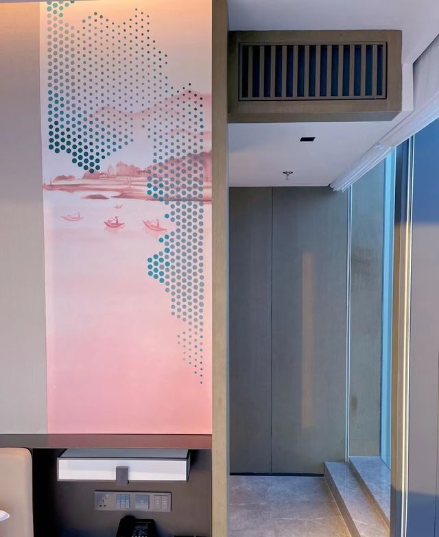 Is the Marriott Hotel in Jinhua worth staying at?