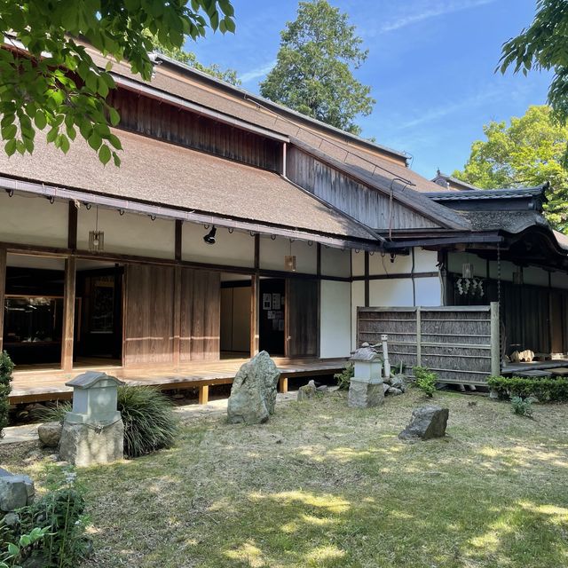 【奈良県】歴史的逸話が残された神社で思いを馳せる旅