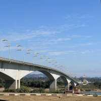 สะพานมิตรภาพไทย-ลาว แห่งที่ 3 นครพนม