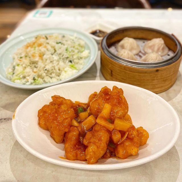 位於商場內的抵食上海菜