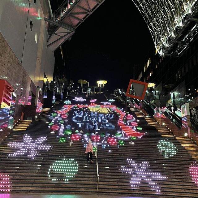 【京都府】大階段で楽しむ光のアート