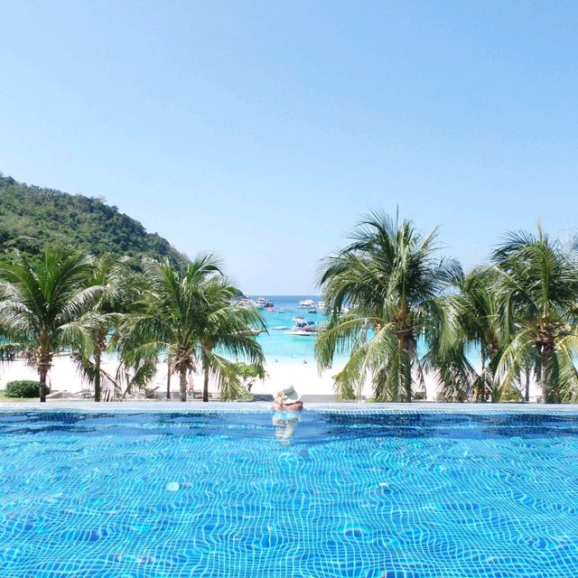 🏝푸켓 허니문 리조트 더라차-수영장