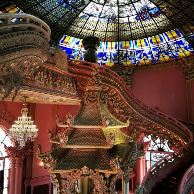 三頭象神博物館
