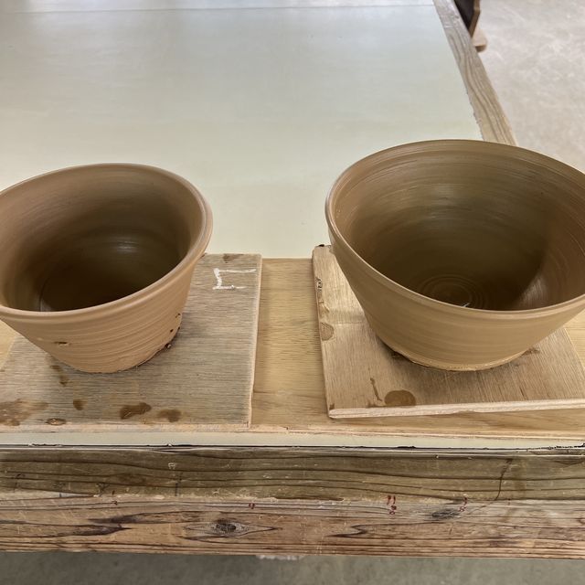 【沖縄･本島】冬の沖縄旅行に最適✨やちむん作り体験