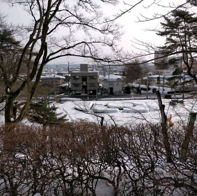 秋田県　千秋公園　雪景