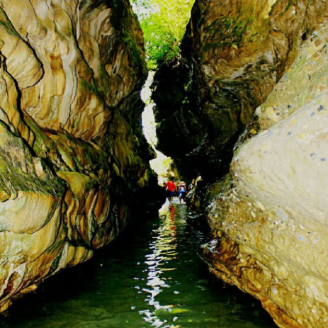 ROBBER'S CAVE, DEHRADUN