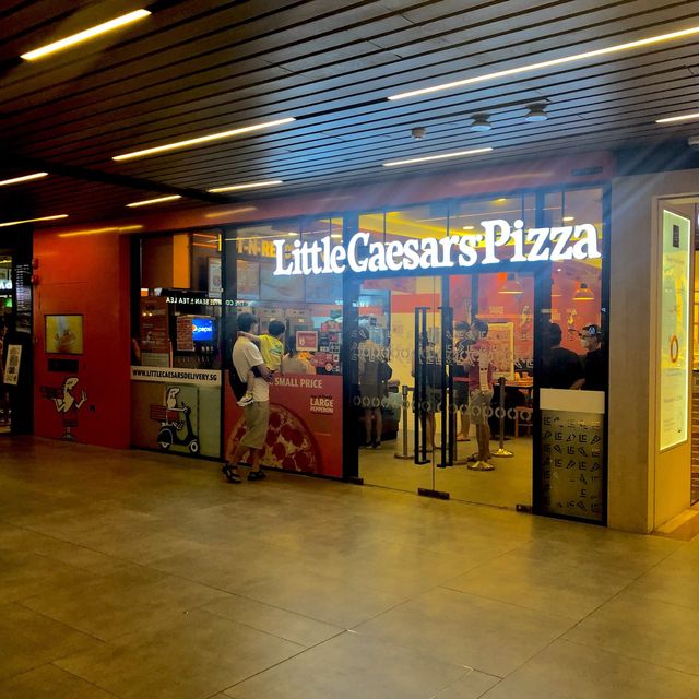 Little Caesar’s Pizza @ SingPost Centre
