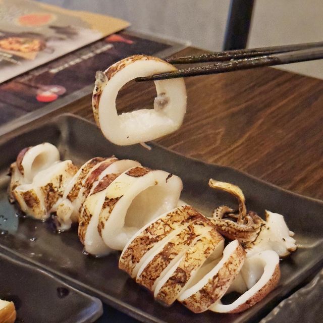 招牌🌶️麻辣雞🐓美味，串燒🔥高質