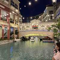 Venice Grand Canal Mall Manila Philippines 