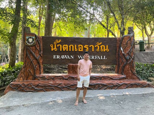 เที่ยวน้ำตกเอราวัณ