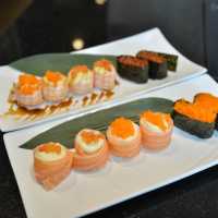 บุฟเฟ่ต์ชาบูซูชิพรีเมียมกินได้ไม่อั้น2ชั่วโมง