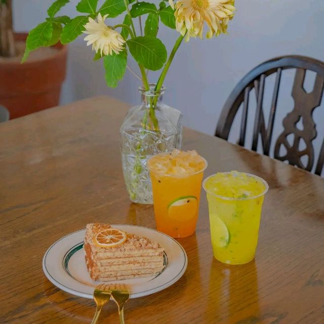 🍋달달한 디저트와 음료의 조합이 너무나 좋은 [경주카페, 황남다락]