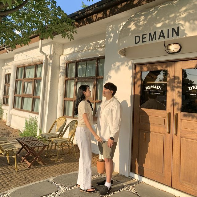 고양 핫한 카페 “드메인”