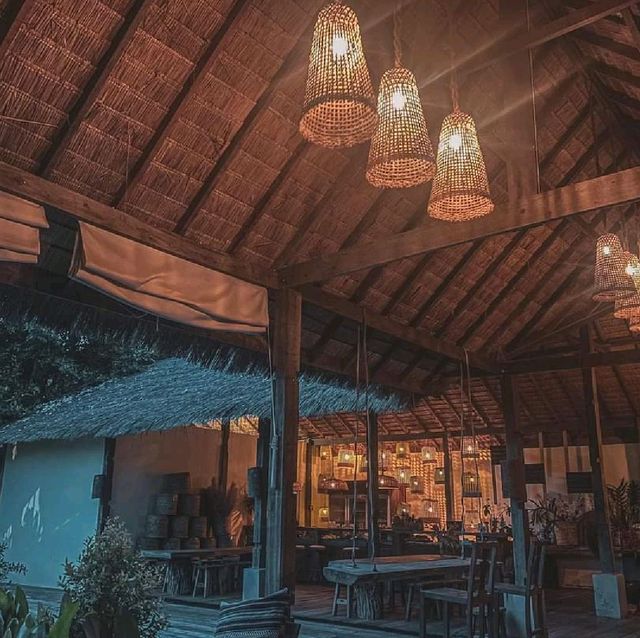 ร้านอาหาร&คาเฟ่ ต้องที่ZUULA