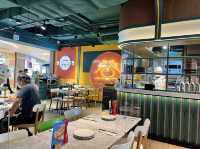 親子餐廳感覺嘅Pizza Express