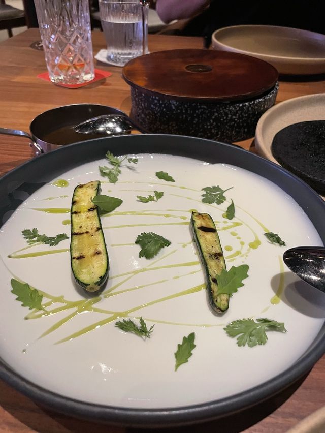 스칼렛 아르떼 내의 미슐랭 레스토랑🎵엔칸타