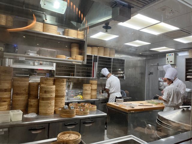 青衣上海菜必食元蹄