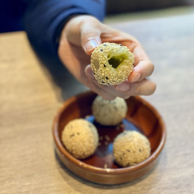 Unique dim sum 
