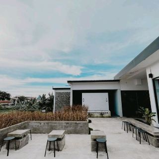 誘餌咖啡館