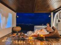 Glamping รถบ้านสุดปังบนดอยแม่มอญ